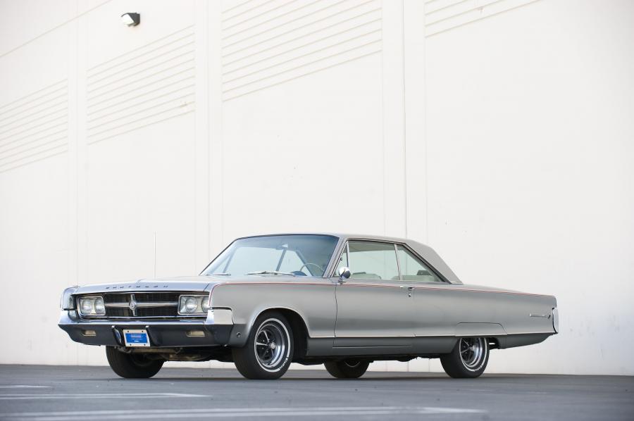  Chrysler 300L Coupe 1965 года  (фото 1 из 4)